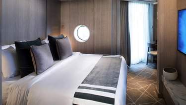 Celebrity Cruises Celebrity Beyond Royal Suite 5.jpg